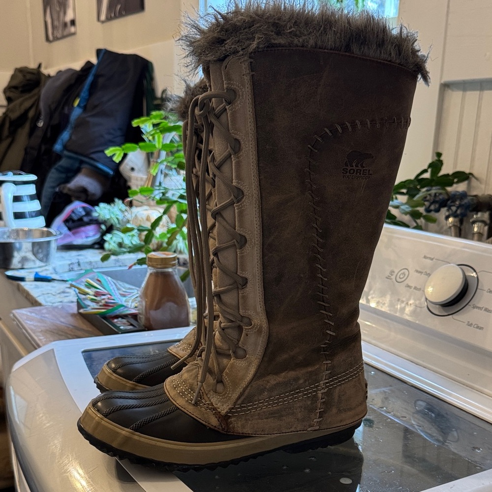 Sorel Women's Gray Cate The Great Lace-Up Winter Boots